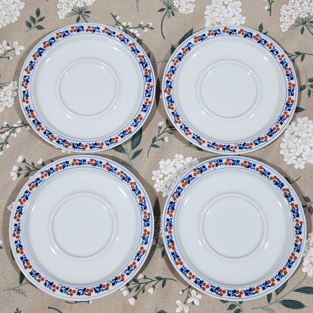 Dansk Bistro Kronborg Red Berries & Leaves Trim Saucers Vintage Dansk NR Japan - Picture 1 of 14